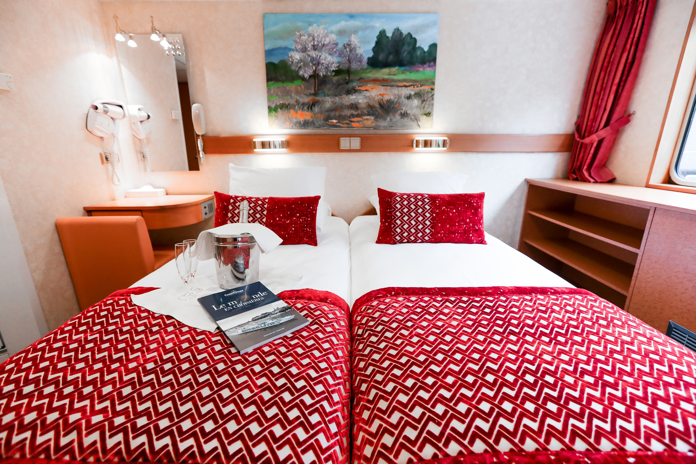 CroisiEurope MS Rhone Princess Double Cabin 3.jpg